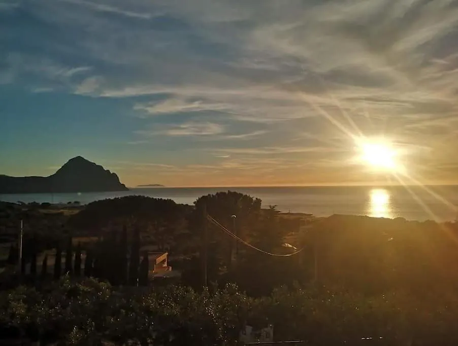 Makari Sweet Sunsets Apartment Macari